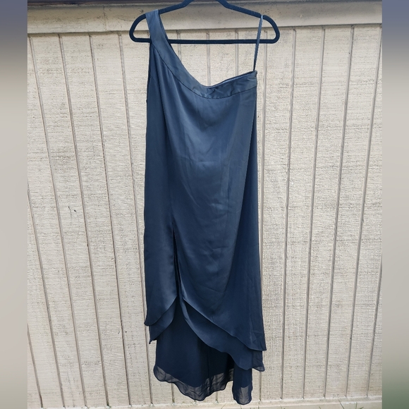 White House Black Market Dresses & Skirts - White House Black Market Midnight Blue One Shoulder Dress